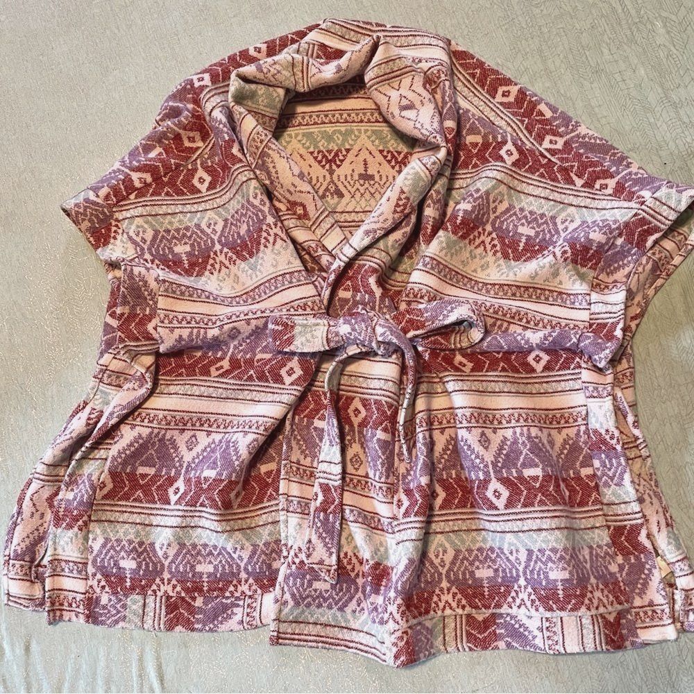 I Love H81 An American Brand BOHO wrap, unique and comfortable. One-size - Picture 3 of 16